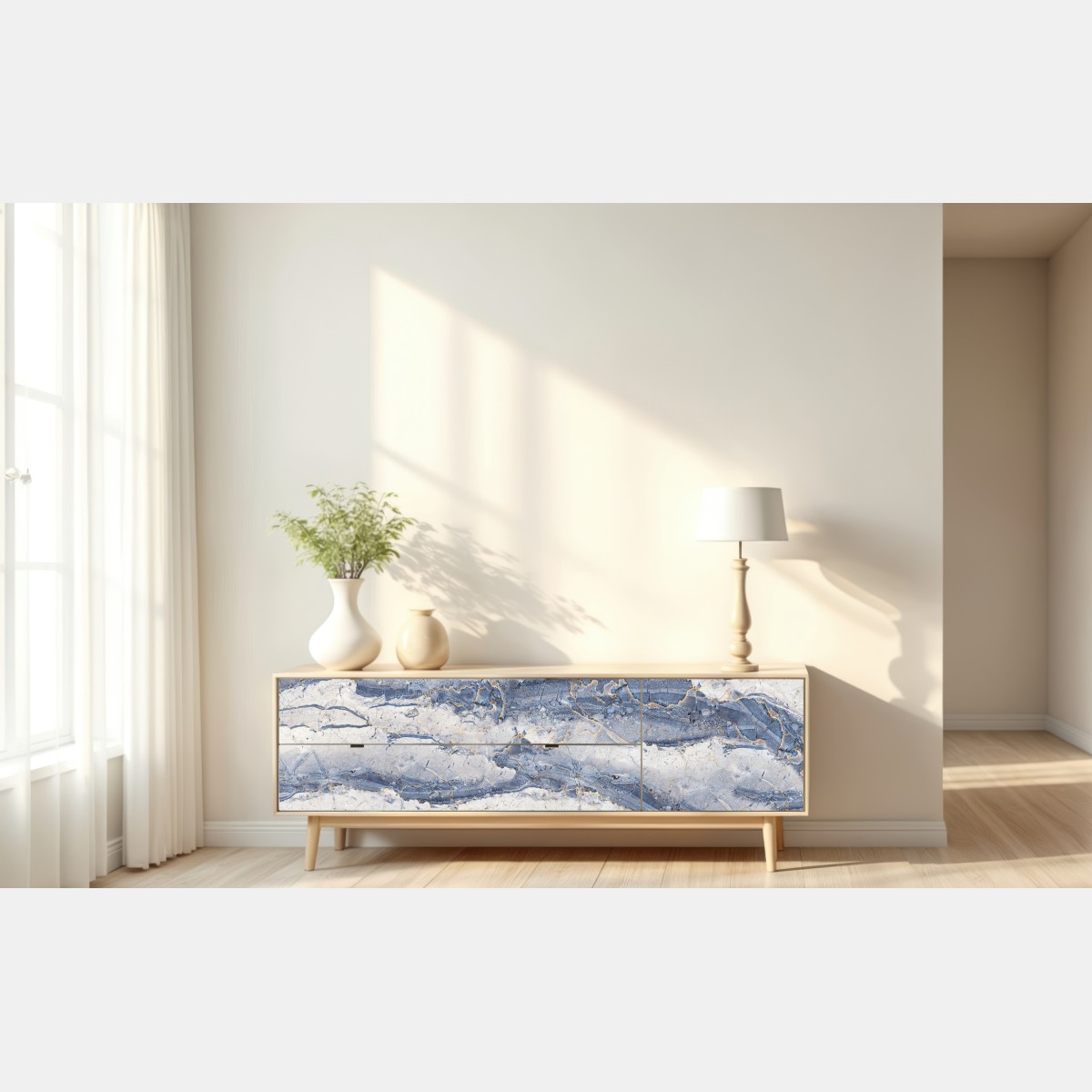 Naklejka repozycjonowalna niebieski marmur ze złotymi żyłami – Wallissimo® Naklejka repozycjonowalna niebieski marmur ze złotymi żyłami – Wallissimo®
