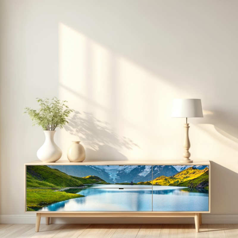 Naklejka repozycjonowalna spokojne alpejskie jezioro pod szczytem Wetterhorn, Szwajcaria – Wallissimo® Naklejka repozycjonowalna spokojne alpejskie jezioro pod szczytem Wetterhorn, Szwajcaria – Wallissimo®