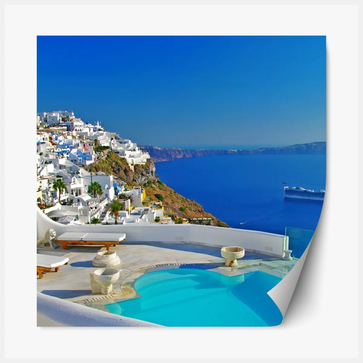 Naklejka repozycjonowalna Santorini widok na morze z basenem – Wallissimo® Naklejka repozycjonowalna Santorini widok na morze z basenem – Wallissimo®