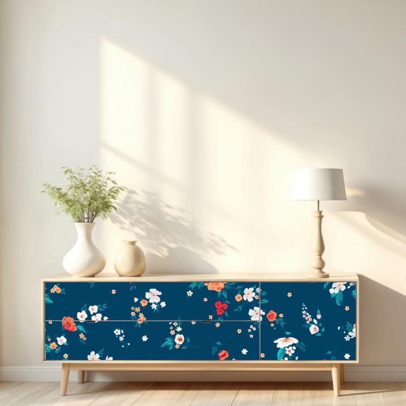 Naklejka repozycjonowalna delikatny rozproszony wzór kwiatowy na głębokim turkusie – Wallissimo® Naklejka repozycjonowalna delikatny rozproszony wzór kwiatowy na głębokim turkusie – Wallissimo®