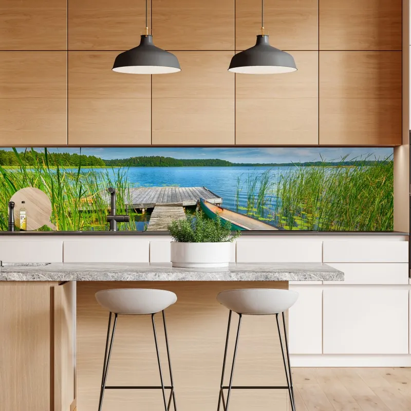 Naklejka repozycjonowalna spokojne letnie jezioro na Mazurach – Wallissimo® Naklejka repozycjonowalna spokojne letnie jezioro na Mazurach – Wallissimo®