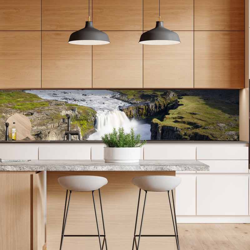 Naklejka repozycjonowalna majestatyczny wodospad w islandzkim kanionie – Wallissimo® Naklejka repozycjonowalna majestatyczny wodospad w islandzkim kanionie – Wallissimo®