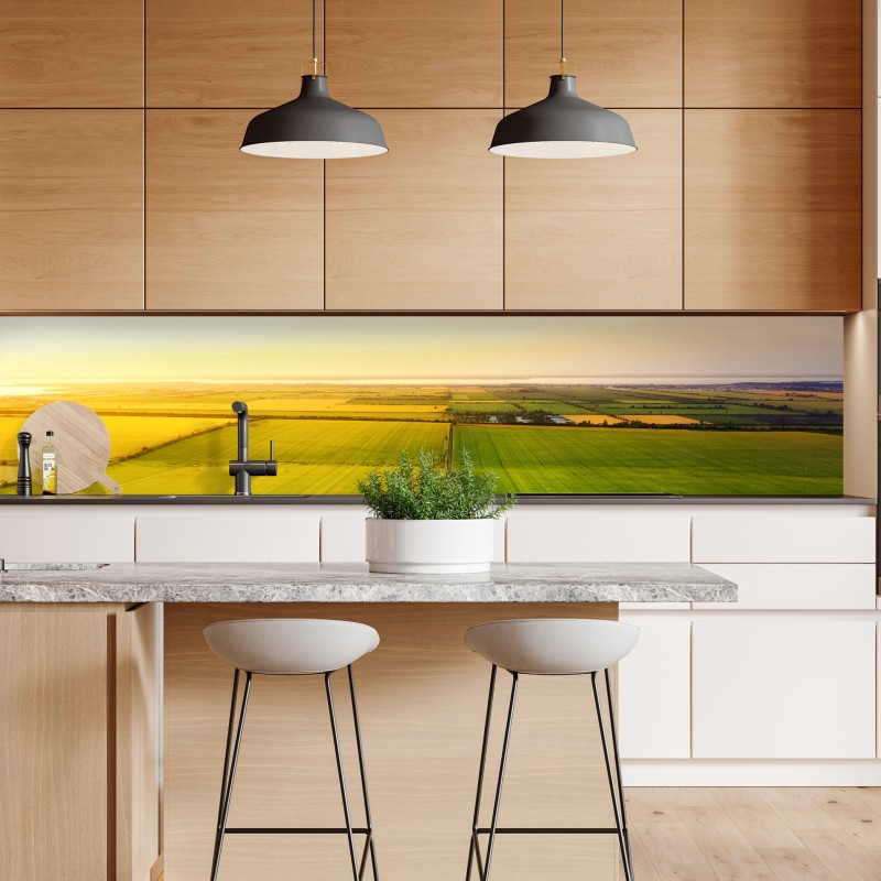 Naklejka repozycjonowalna zachód słońca nad zielonymi polami – Wallissimo® Naklejka repozycjonowalna zachód słońca nad zielonymi polami – Wallissimo®