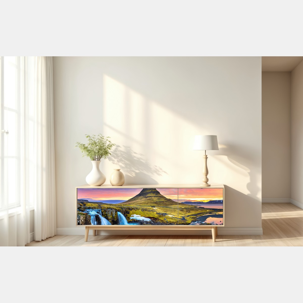 Naklejka repozycjonowalna Kirkjufell wschód słońca górski pejzaż – Wallissimo® Naklejka repozycjonowalna Kirkjufell wschód słońca górski pejzaż – Wallissimo®