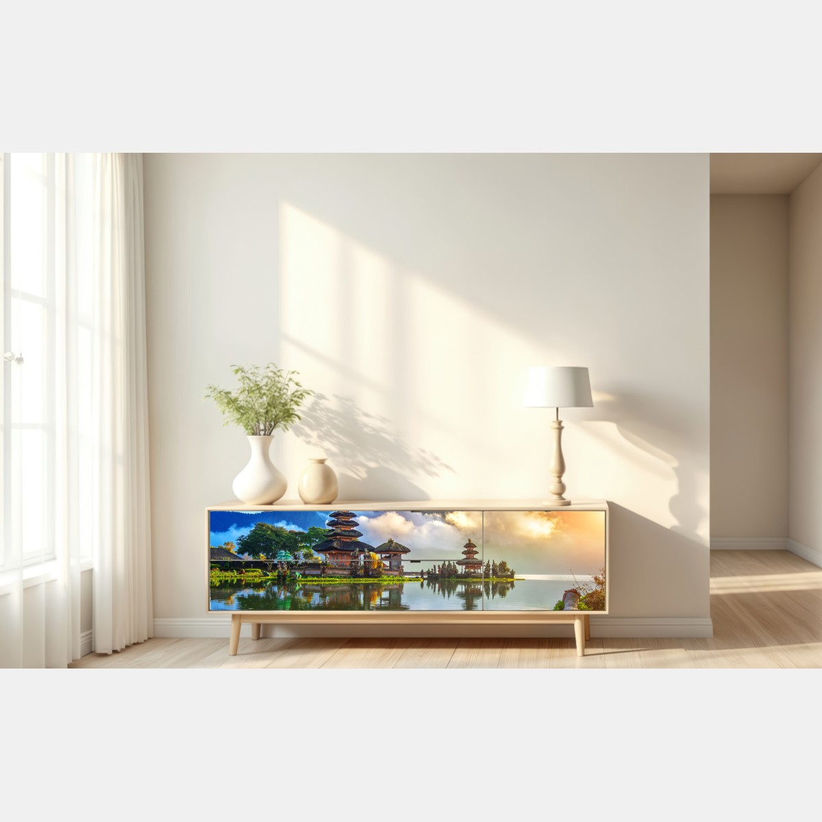 Naklejka repozycjonowalna Pura Ulun Danu Bratan o wschodzie słońca – Wallissimo® Naklejka repozycjonowalna Pura Ulun Danu Bratan o wschodzie słońca – Wallissimo®