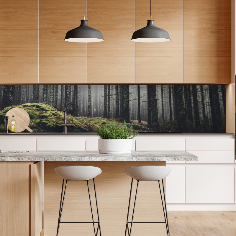 Naklejka repozycjonowalna mglisty las porośnięty mchem – Wallissimo® Naklejka repozycjonowalna mglisty las porośnięty mchem – Wallissimo®