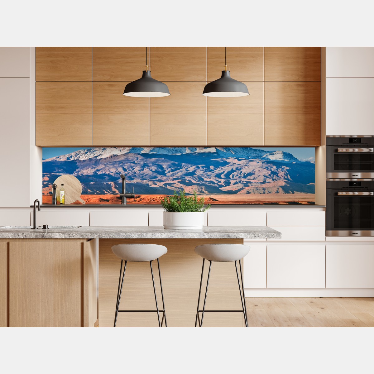 Naklejka repozycjonowalna pustynia oświetlona słońcem z zaśnieżonymi górami – Wallissimo® Naklejka repozycjonowalna pustynia oświetlona słońcem z zaśnieżonymi górami – Wallissimo®