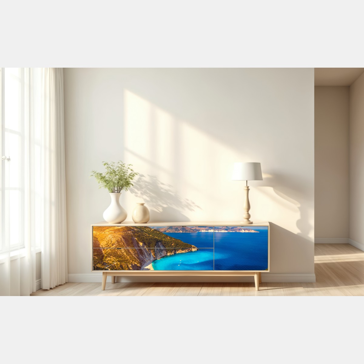 Naklejka repozycjonowalna słoneczny widok na plażę Myrtos, Kefalonia – Wallissimo® Naklejka repozycjonowalna słoneczny widok na plażę Myrtos, Kefalonia – Wallissimo®