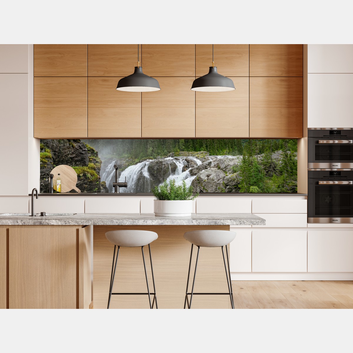 Naklejka repozycjonowalna mglisty wodospad w bujnym sosnowym lesie – Wallissimo® Naklejka repozycjonowalna mglisty wodospad w bujnym sosnowym lesie – Wallissimo®