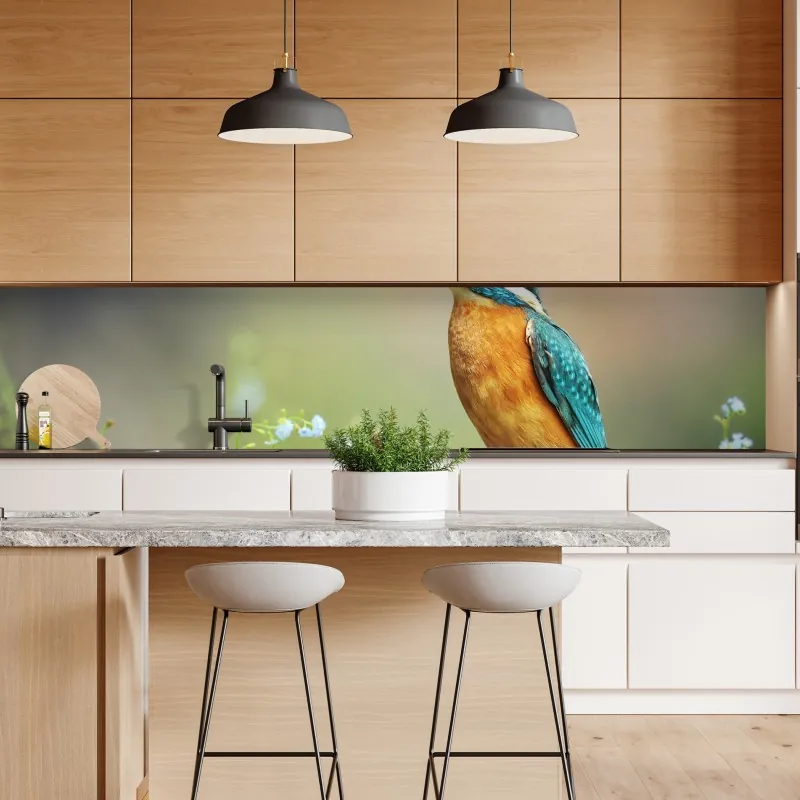 Naklejka repozycjonowalna zimorodek na gałęzi z rybą – Wallissimo® Naklejka repozycjonowalna zimorodek na gałęzi z rybą – Wallissimo®