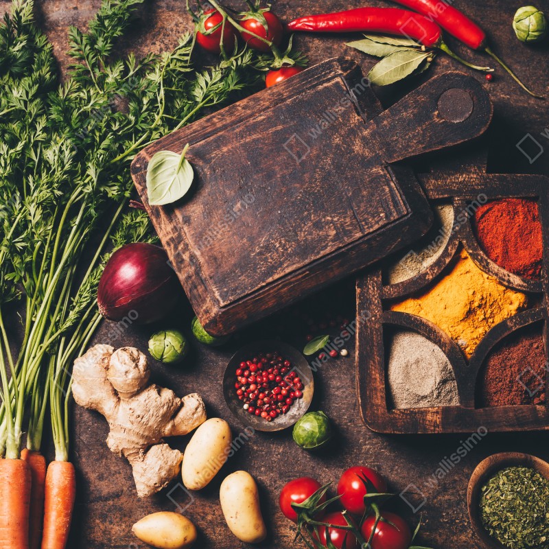 Naklejka repozycjonowalna rustykalna kompozycja przypraw i świeżych warzyw – Wallissimo® Naklejka repozycjonowalna rustykalna kompozycja przypraw i świeżych warzyw – Wallissimo®