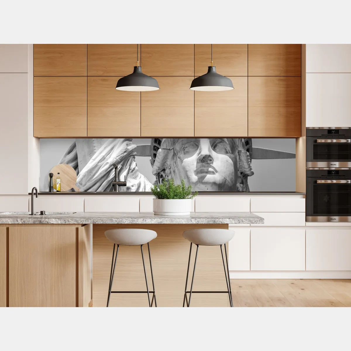 Naklejka repozycjonowalna Statua Wolności z bliska – Wallissimo® Naklejka repozycjonowalna Statua Wolności z bliska – Wallissimo®