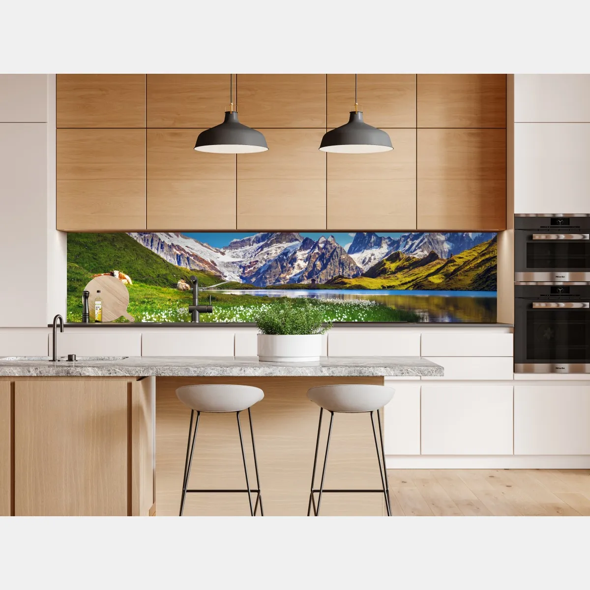 Naklejka repozycjonowalna alpejskie jezioro z łąką pełną kwiatów – Wallissimo® Naklejka repozycjonowalna alpejskie jezioro z łąką pełną kwiatów – Wallissimo®