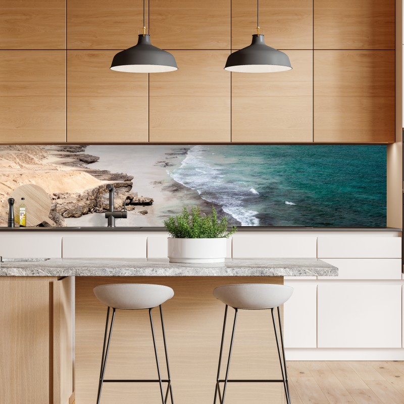 Naklejka repozycjonowalna spokojne turkusowe wybrzeże nad pustynnymi klifami – Wallissimo® Naklejka repozycjonowalna spokojne turkusowe wybrzeże nad pustynnymi klifami – Wallissimo®