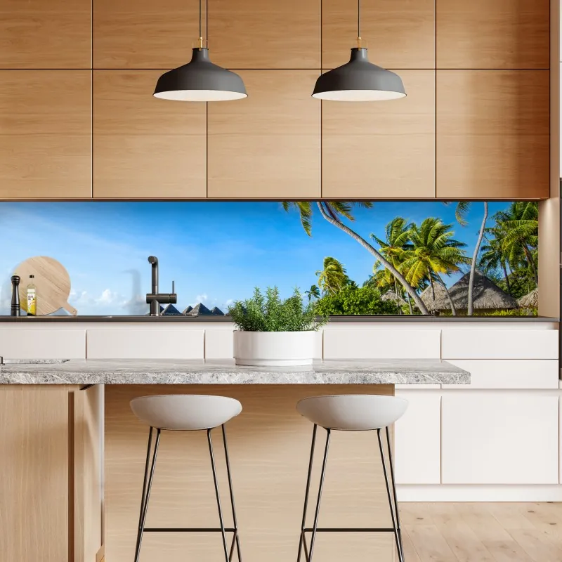 Naklejka repozycjonowalna słoneczna uliczka nad morzem z widokiem na zatokę – Wallissimo®