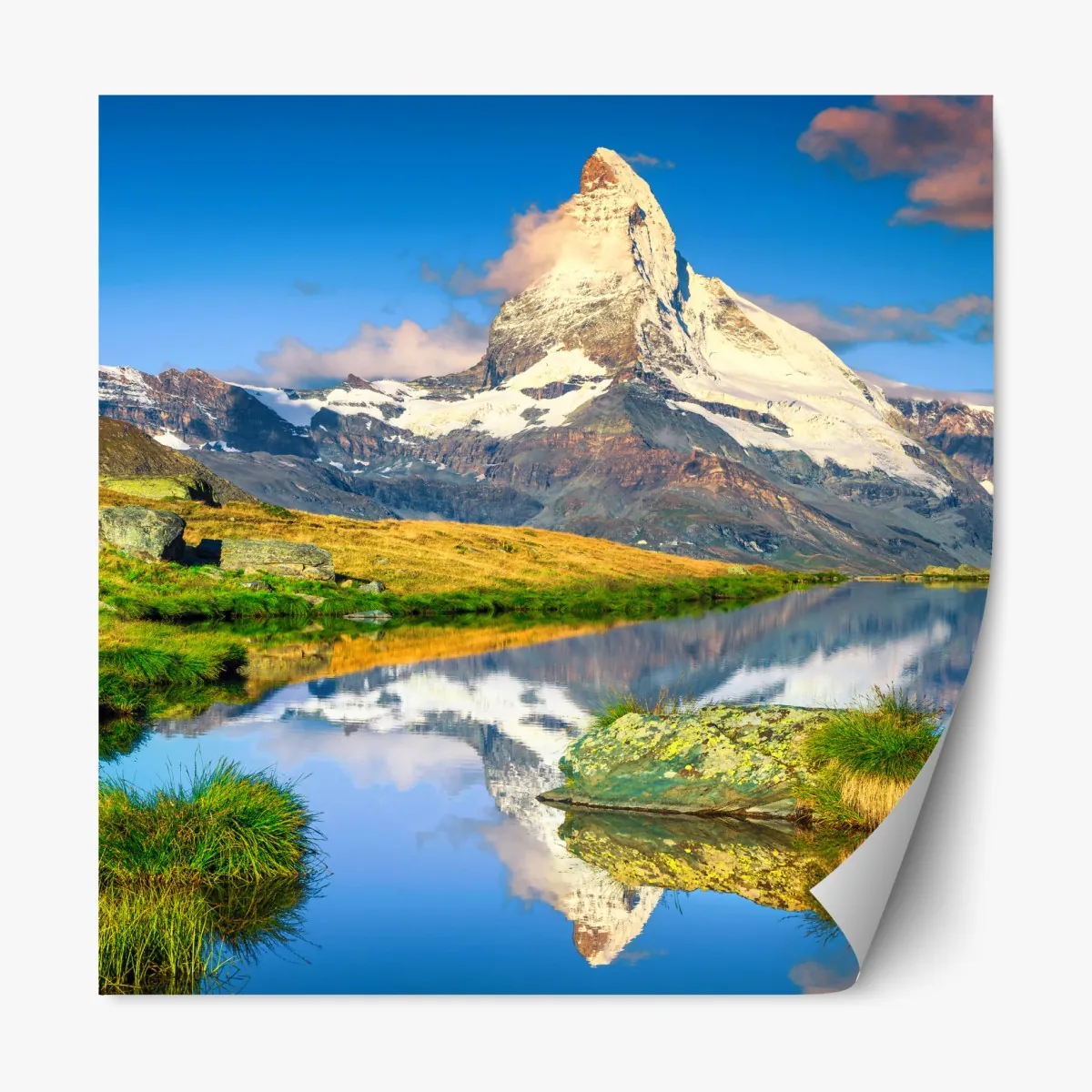 Naklejka repozycjonowalna majestatyczny Matterhorn odbity w alpejskim jeziorze – Wallissimo® Naklejka repozycjonowalna majestatyczny Matterhorn odbity w alpejskim jeziorze – Wallissimo®