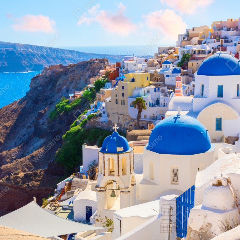 Naklejka repozycjonowalna Santorini niebieskie kopuły i białe domy – Wallissimo® Naklejka repozycjonowalna Santorini niebieskie kopuły i białe domy – Wallissimo®