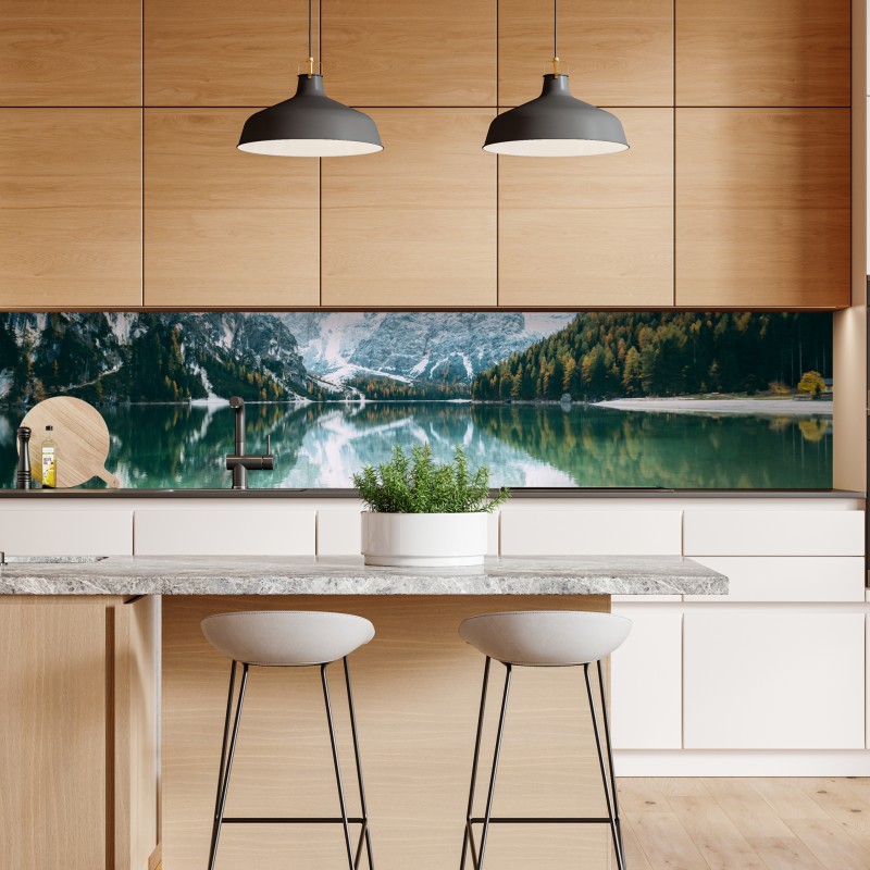 Naklejka repozycjonowalna spokojne odbicia na jeziorze Pragser Wildsee – Wallissimo® Naklejka repozycjonowalna spokojne odbicia na jeziorze Pragser Wildsee – Wallissimo®