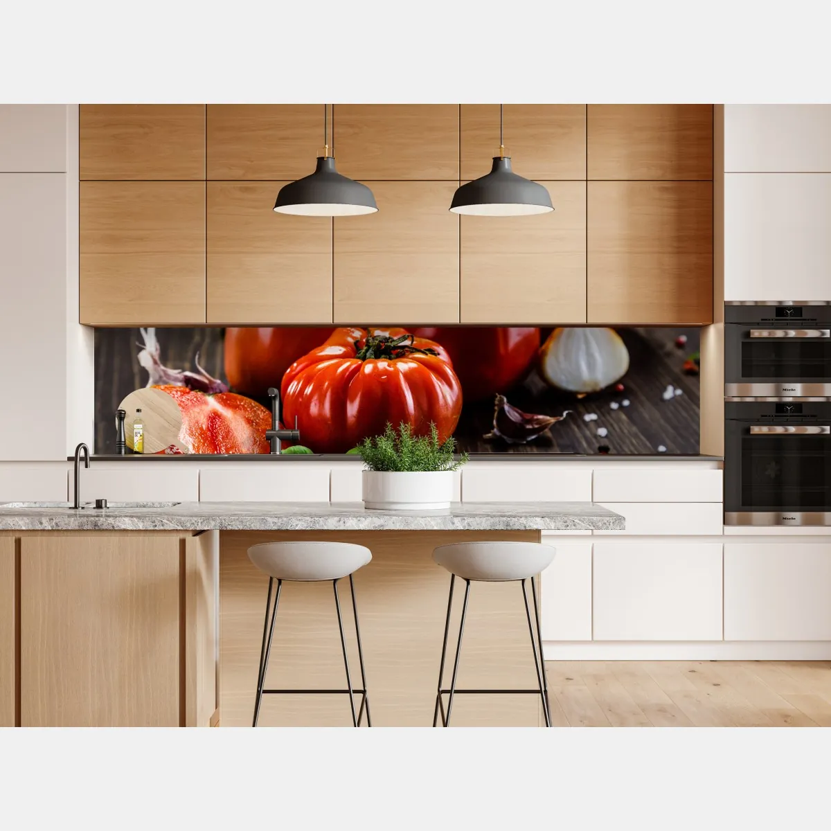 Naklejka repozycjonowalna dojrzałe pomidory na rustykalnym stole – Wallissimo® Naklejka repozycjonowalna dojrzałe pomidory na rustykalnym stole – Wallissimo®