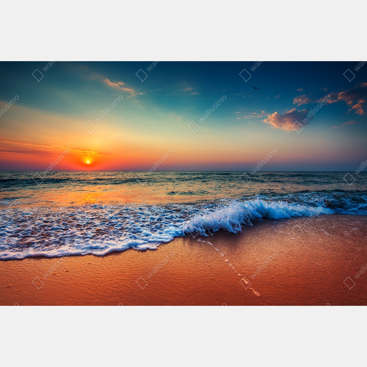Naklejka repozycjonowalna złoty wschód słońca nad morzem – Wallissimo® Naklejka repozycjonowalna złoty wschód słońca nad morzem – Wallissimo®