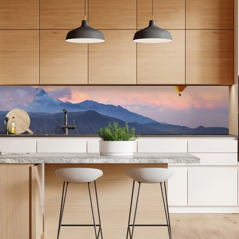 Naklejka repozycjonowalna balon nad mglistymi górami – Wallissimo® Naklejka repozycjonowalna balon nad mglistymi górami – Wallissimo®