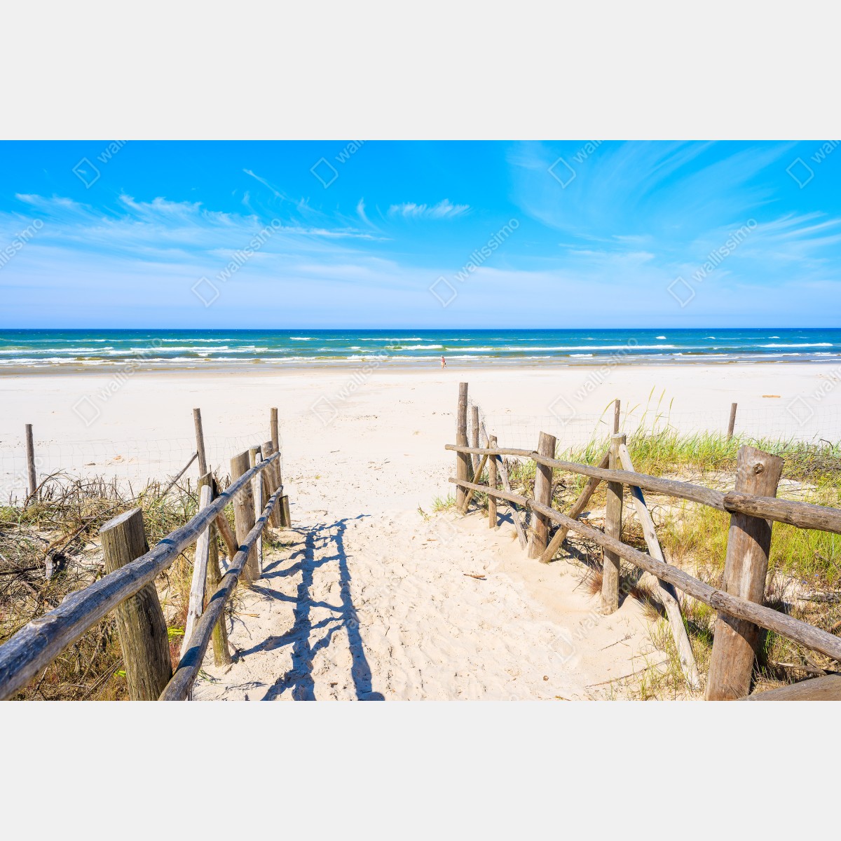 Naklejka repozycjonowalna wejście na plażę Debki nad Bałtykiem – Wallissimo® Naklejka repozycjonowalna wejście na plażę Debki nad Bałtykiem – Wallissimo®