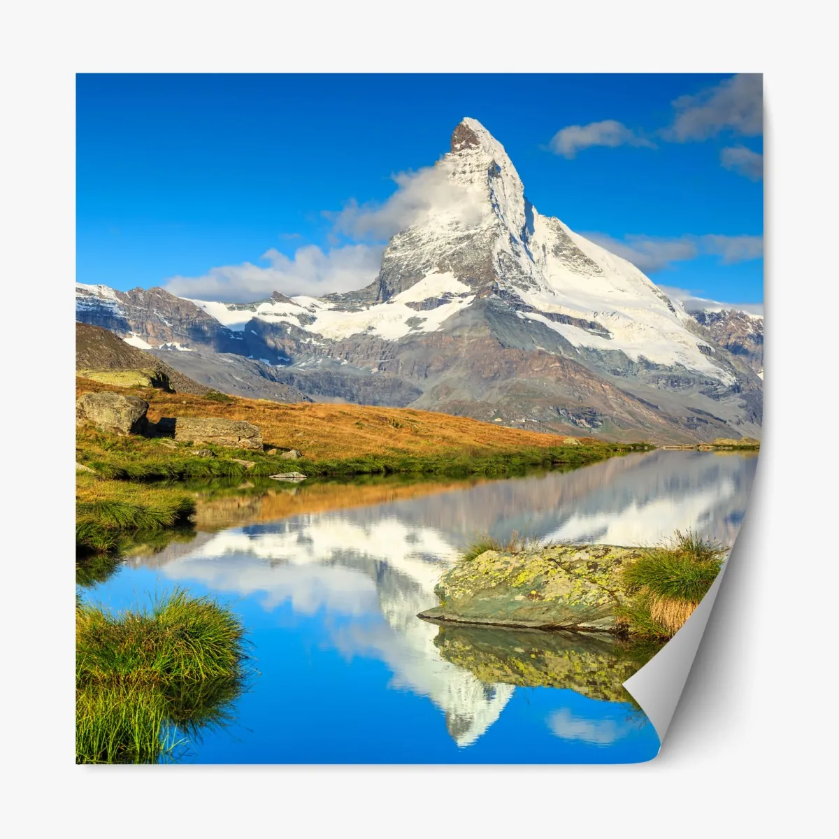 Naklejka repozycjonowalna majestatyczny Matterhorn odbity w alpejskim jeziorze – Wallissimo® Naklejka repozycjonowalna majestatyczny Matterhorn odbity w alpejskim jeziorze – Wallissimo®