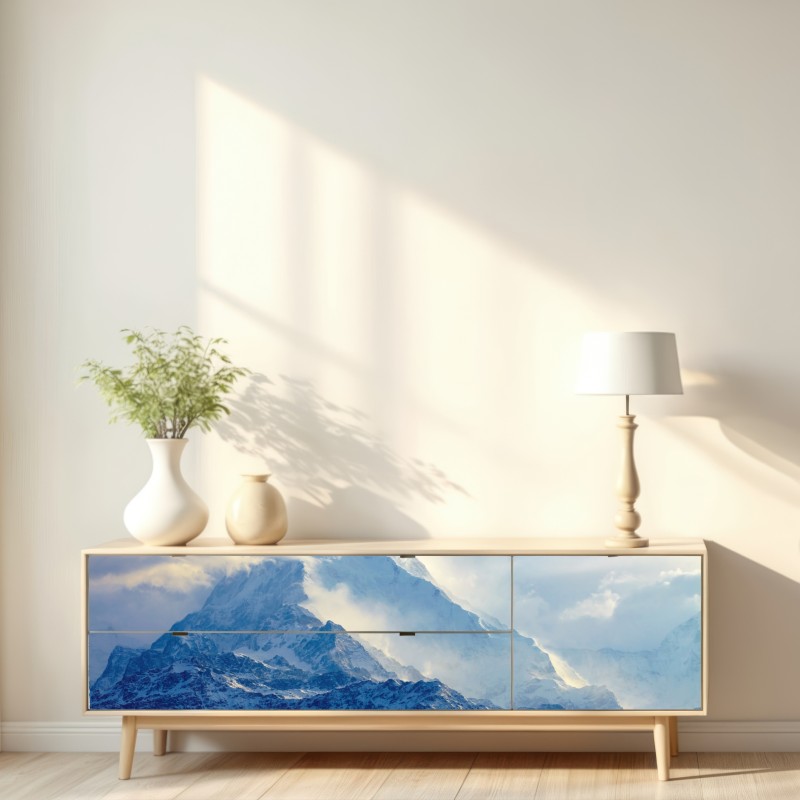 Naklejka repozycjonowalna majestatyczny śnieżny szczyt górski – Wallissimo® Naklejka repozycjonowalna majestatyczny śnieżny szczyt górski – Wallissimo®