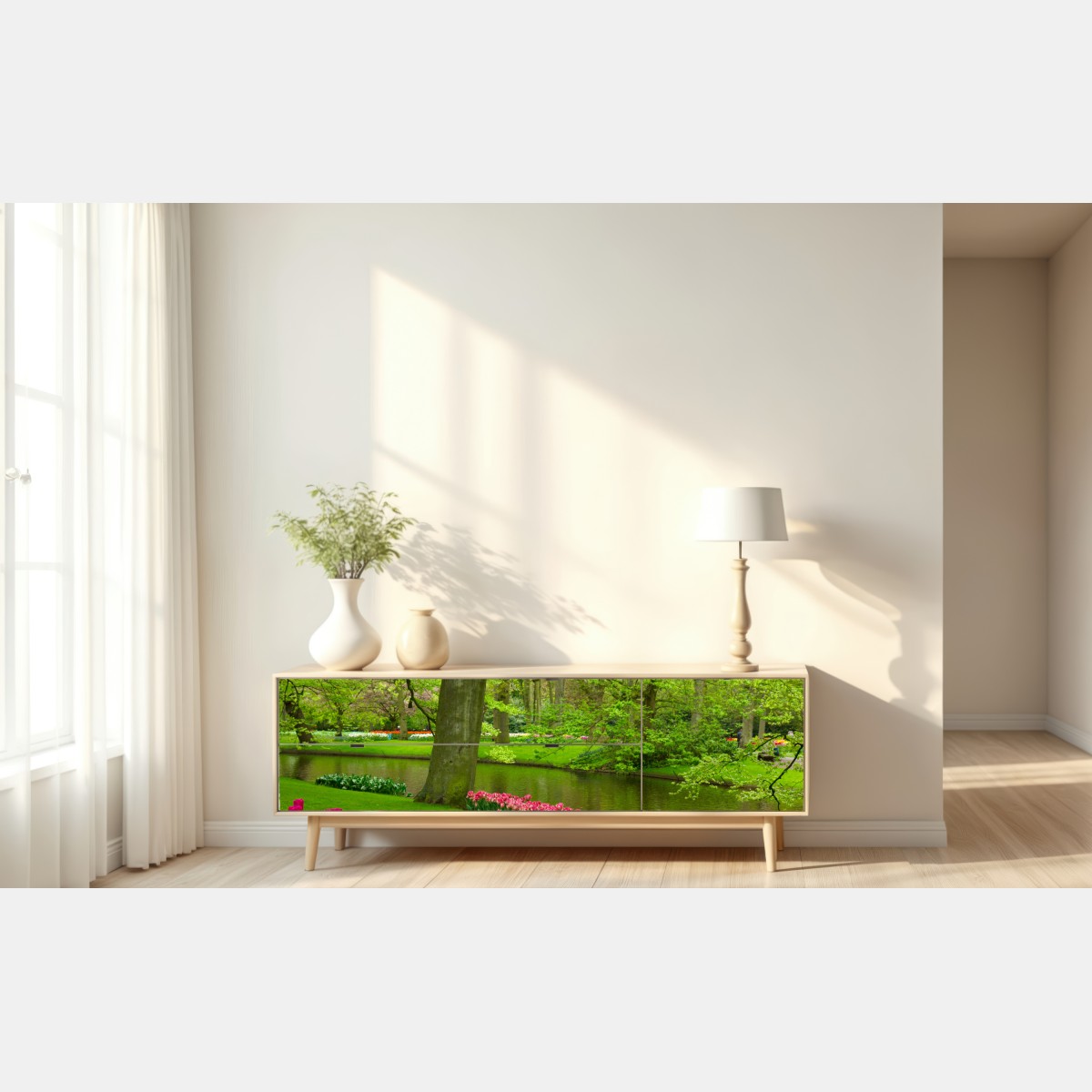 Naklejka repozycjonowalna wiosenny ogród tulipanów nad kanałem – Wallissimo® Naklejka repozycjonowalna wiosenny ogród tulipanów nad kanałem – Wallissimo®