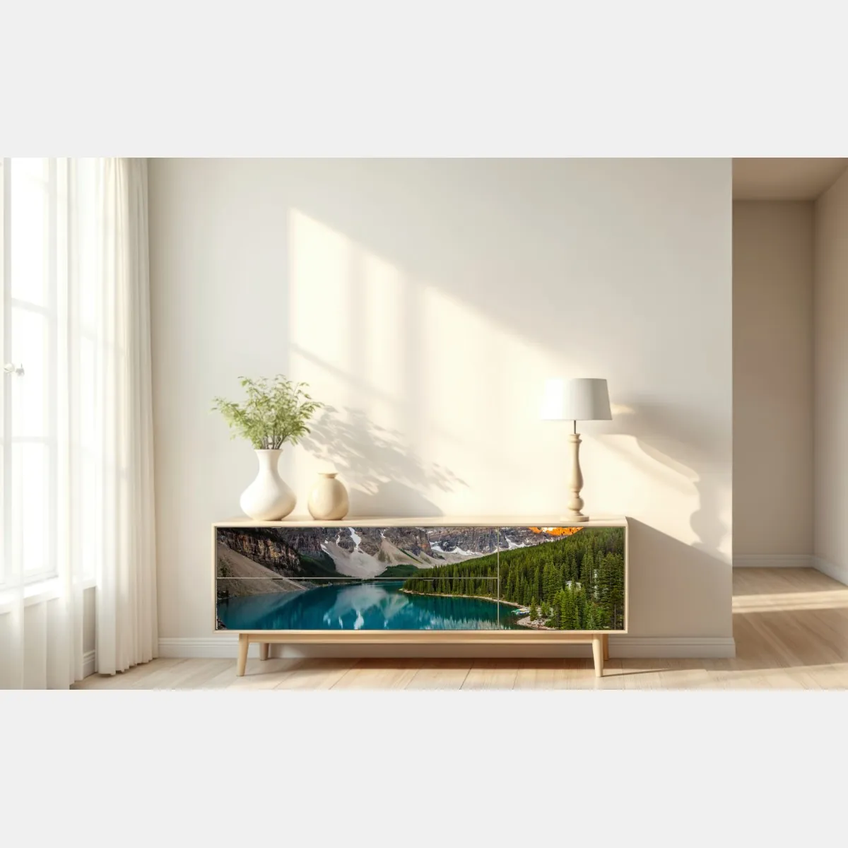 Naklejka repozycjonowalna alpejskie jezioro o wschodzie słońca – Wallissimo® Naklejka repozycjonowalna alpejskie jezioro o wschodzie słońca – Wallissimo®