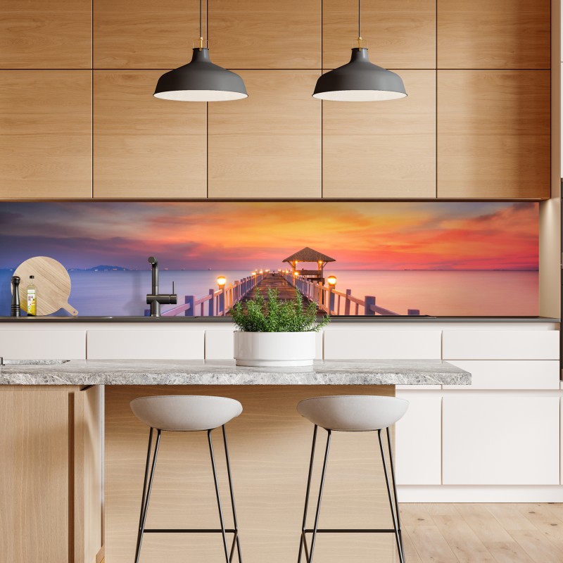 Naklejka repozycjonowalna drewniany pomost o wschodzie słońca – Wallissimo® Naklejka repozycjonowalna drewniany pomost o wschodzie słońca – Wallissimo®