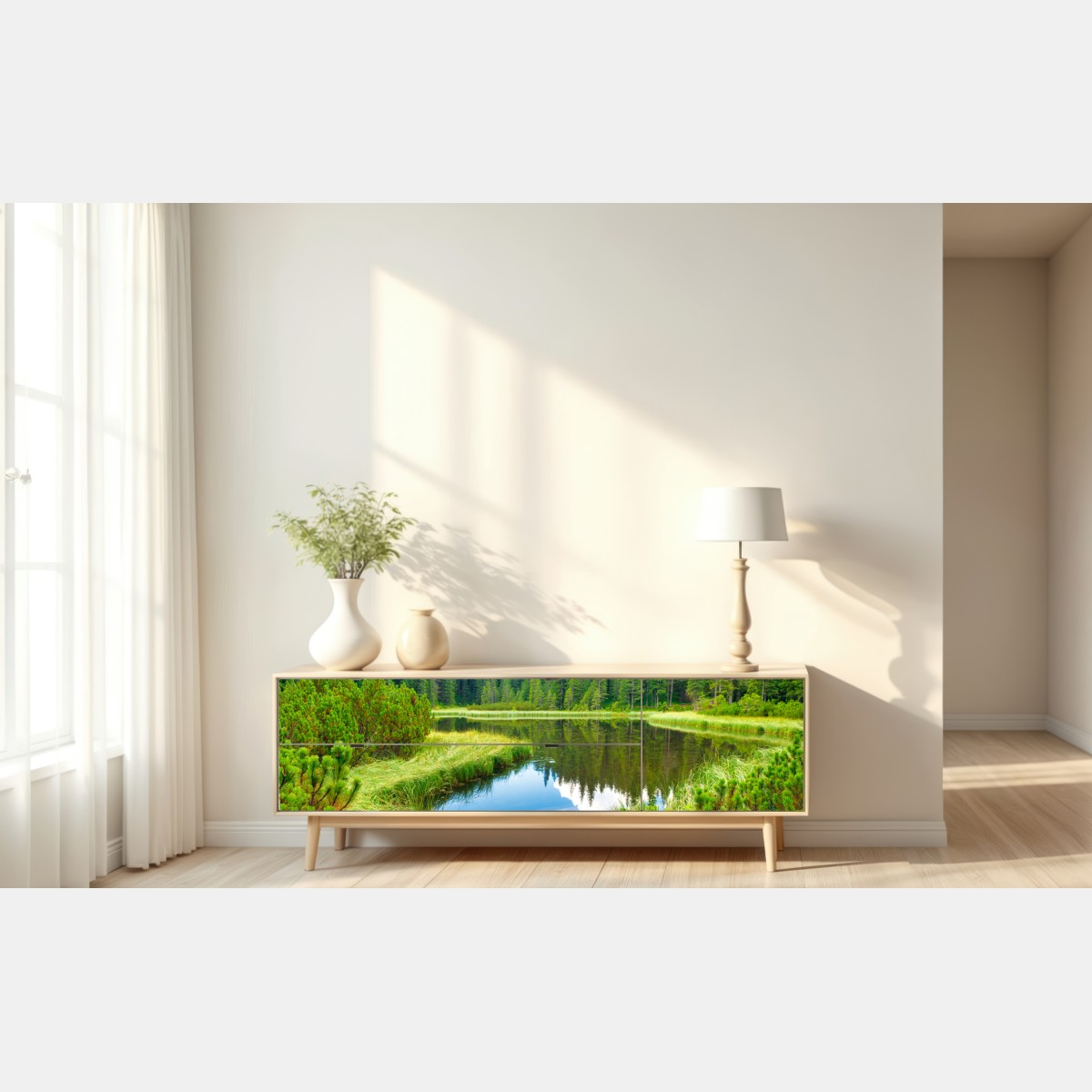 Naklejka repozycjonowalna spokojne jezioro leśne z drewnianym mostem – Wallissimo® Naklejka repozycjonowalna spokojne jezioro leśne z drewnianym mostem – Wallissimo®