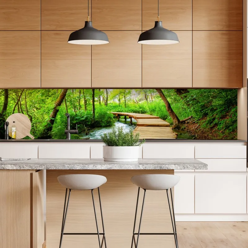 Naklejka repozycjonowalna drewniany pomost w Plitwickich Jeziorach – Wallissimo® Naklejka repozycjonowalna drewniany pomost w Plitwickich Jeziorach – Wallissimo®