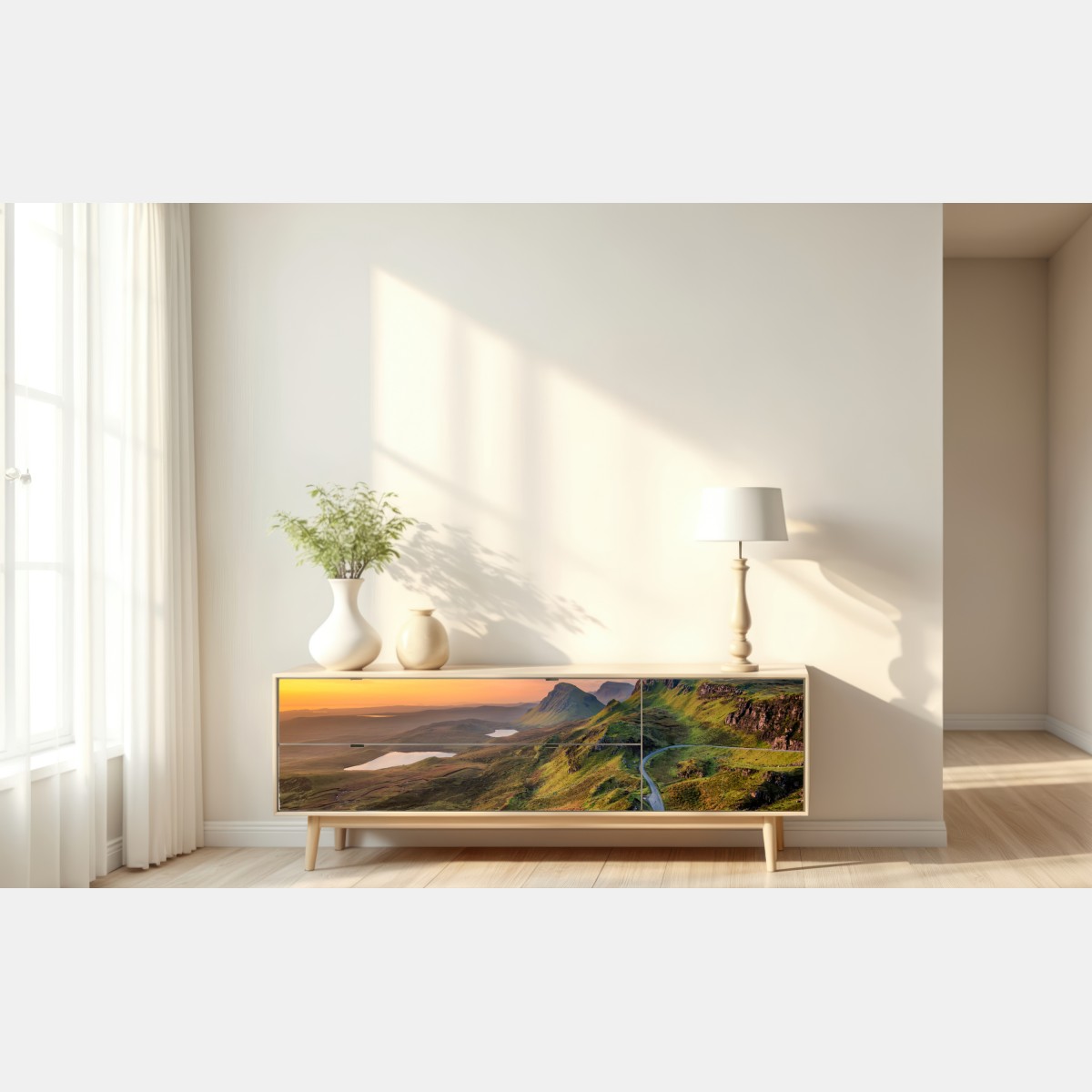 Naklejka repozycjonowalna zachód słońca nad zielonymi wzgórzami – Wallissimo® Naklejka repozycjonowalna zachód słońca nad zielonymi wzgórzami – Wallissimo®