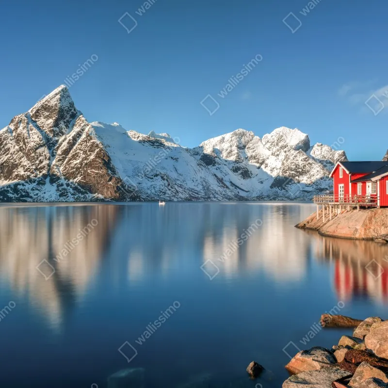 Naklejka repozycjonowalna spokojny zimowy fiord w Reine, Lofoten – Wallissimo® Naklejka repozycjonowalna spokojny zimowy fiord w Reine, Lofoten – Wallissimo®
