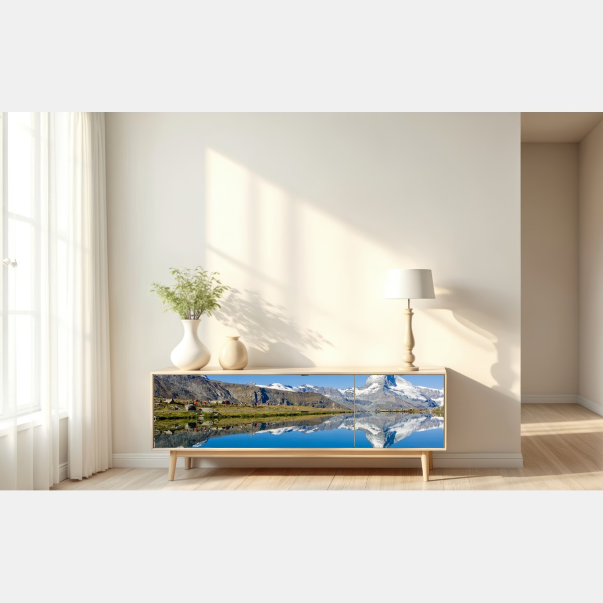 Naklejka repozycjonowalna alpejskie odbicie górskie nad spokojnym jeziorem – Wallissimo® Naklejka repozycjonowalna alpejskie odbicie górskie nad spokojnym jeziorem – Wallissimo®