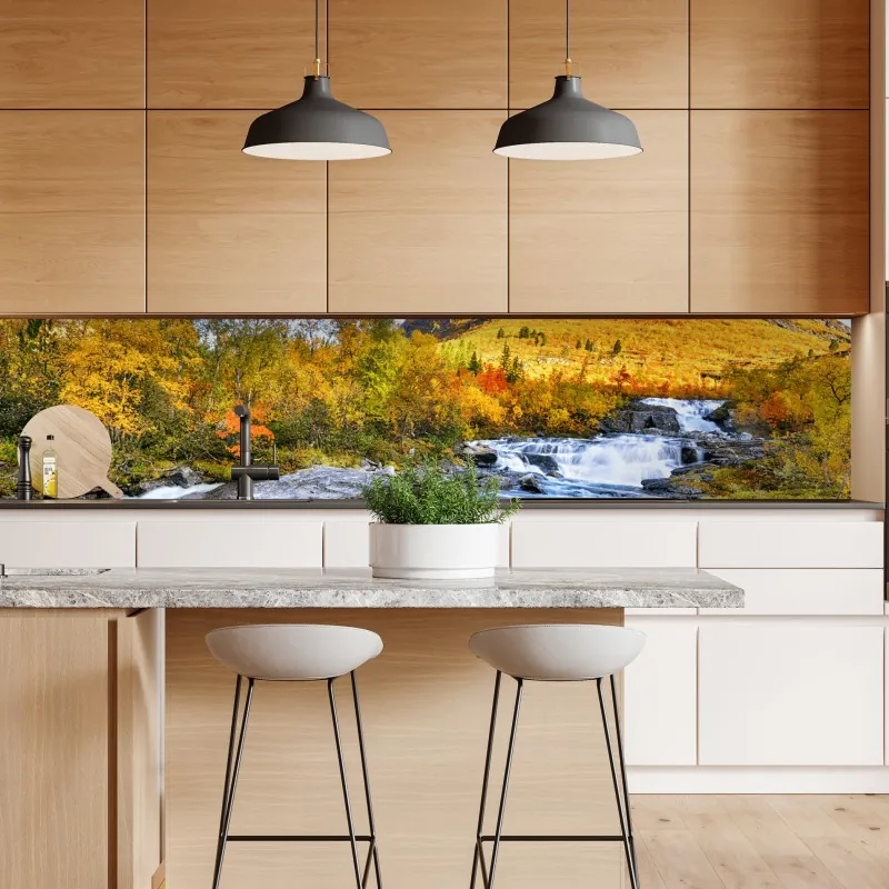 Naklejka repozycjonowalna mglisty las w odcieniach szarości – Wallissimo®