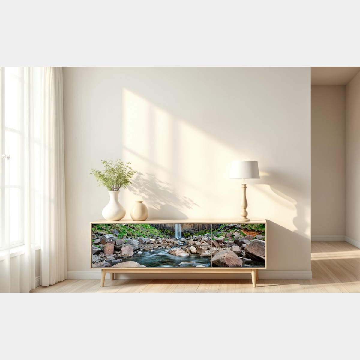 Naklejka repozycjonowalna imponujący wodospad wśród bazaltowych klifów – Wallissimo® Naklejka repozycjonowalna imponujący wodospad wśród bazaltowych klifów – Wallissimo®