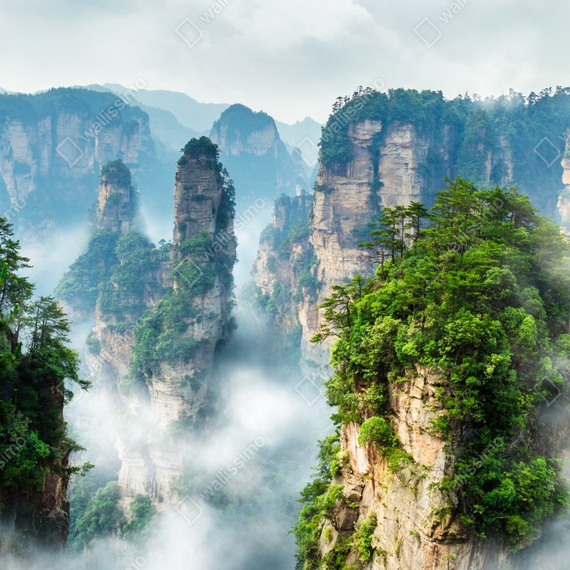 Naklejka repozycjonowalna mgliste filary górskie – Wallissimo® Naklejka repozycjonowalna mgliste filary górskie – Wallissimo®