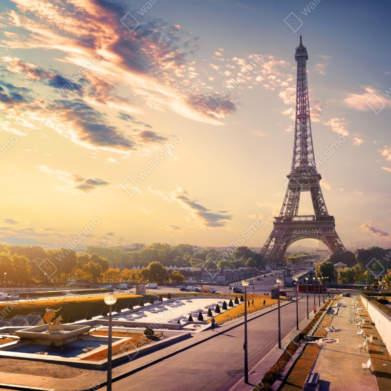 Naklejka repozycjonowalna słoneczny widok na Wieżę Eiffla o świcie – Wallissimo® Naklejka repozycjonowalna słoneczny widok na Wieżę Eiffla o świcie – Wallissimo®