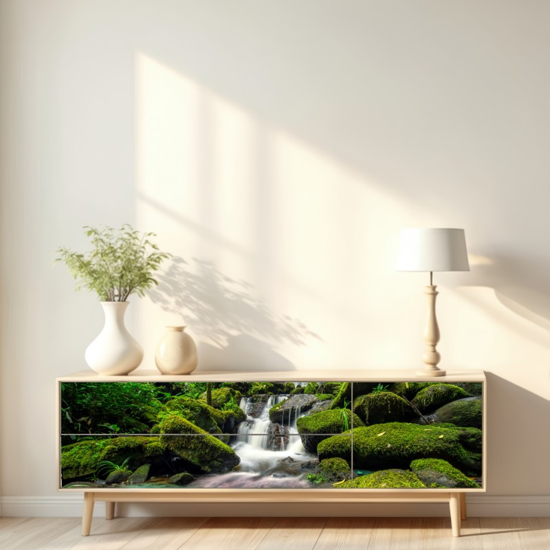 Naklejka repozycjonowalna spokojny wodospad w Phu Tub Berk, Tajlandia – Wallissimo® Naklejka repozycjonowalna spokojny wodospad w Phu Tub Berk, Tajlandia – Wallissimo®