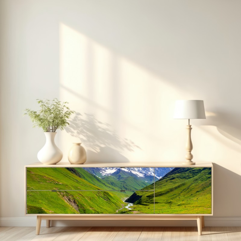 Naklejka repozycjonowalna majestatyczny widok na Shkhara z Ushguli – Wallissimo® Naklejka repozycjonowalna majestatyczny widok na Shkhara z Ushguli – Wallissimo®