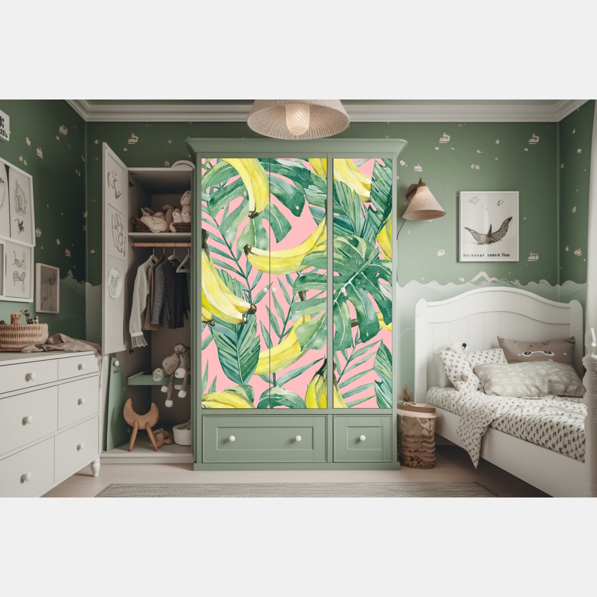 Naklejka na szafę akwarelowy wzór z bananami i liśćmi na różowym tle – Wallissimo® Naklejka na szafę akwarelowy wzór z bananami i liśćmi na różowym tle – Wallissimo®