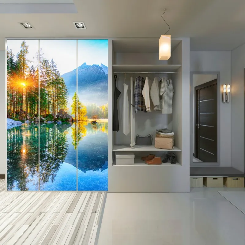 Naklejka na szafę jesienna mgła nad górskim lasem – Wallissimo®