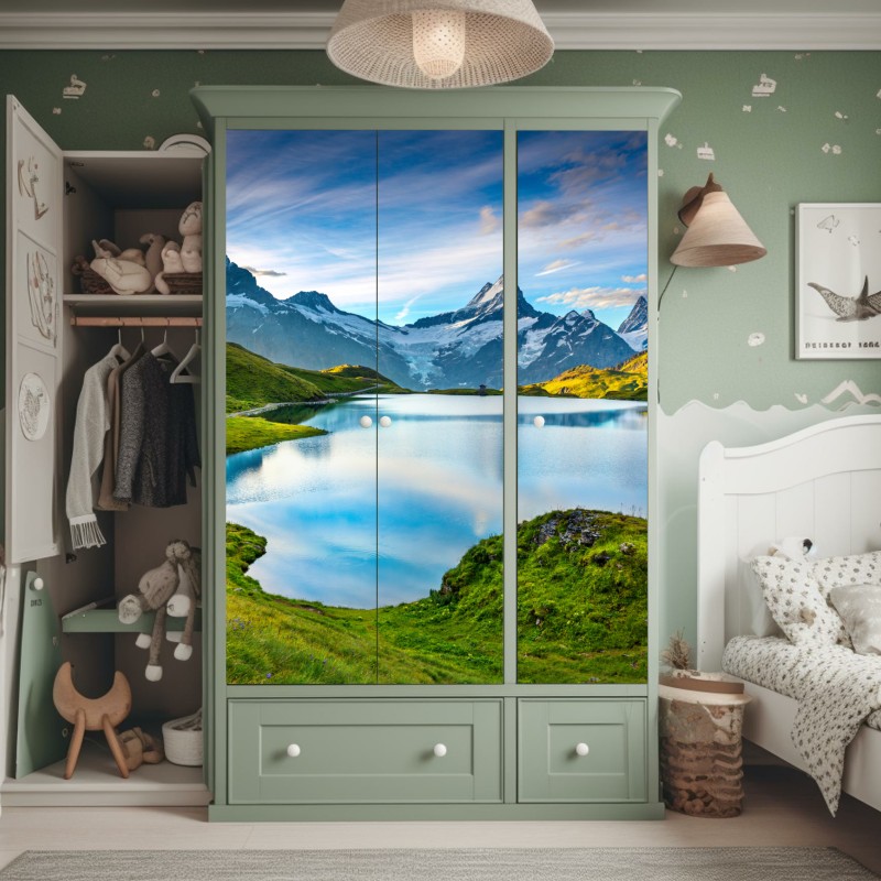 Naklejka na szafę spokojne alpejskie jezioro pod szczytem Wetterhorn, Szwajcaria – Wallissimo® Naklejka na szafę spokojne alpejskie jezioro pod szczytem Wetterhorn, Szwajcaria – Wallissimo®