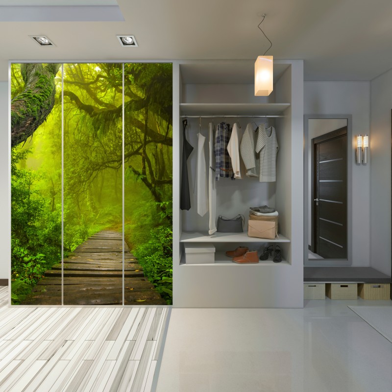 Naklejka na szafę mistyczna zielona ścieżka w lesie – Wallissimo® Naklejka na szafę mistyczna zielona ścieżka w lesie – Wallissimo®