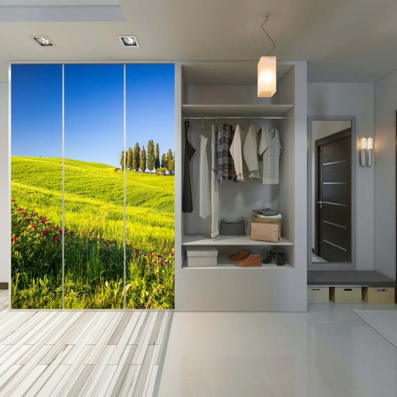 Naklejka na szafę słoneczne zielone wzgórza z cyprysami – Wallissimo® Naklejka na szafę słoneczne zielone wzgórza z cyprysami – Wallissimo®