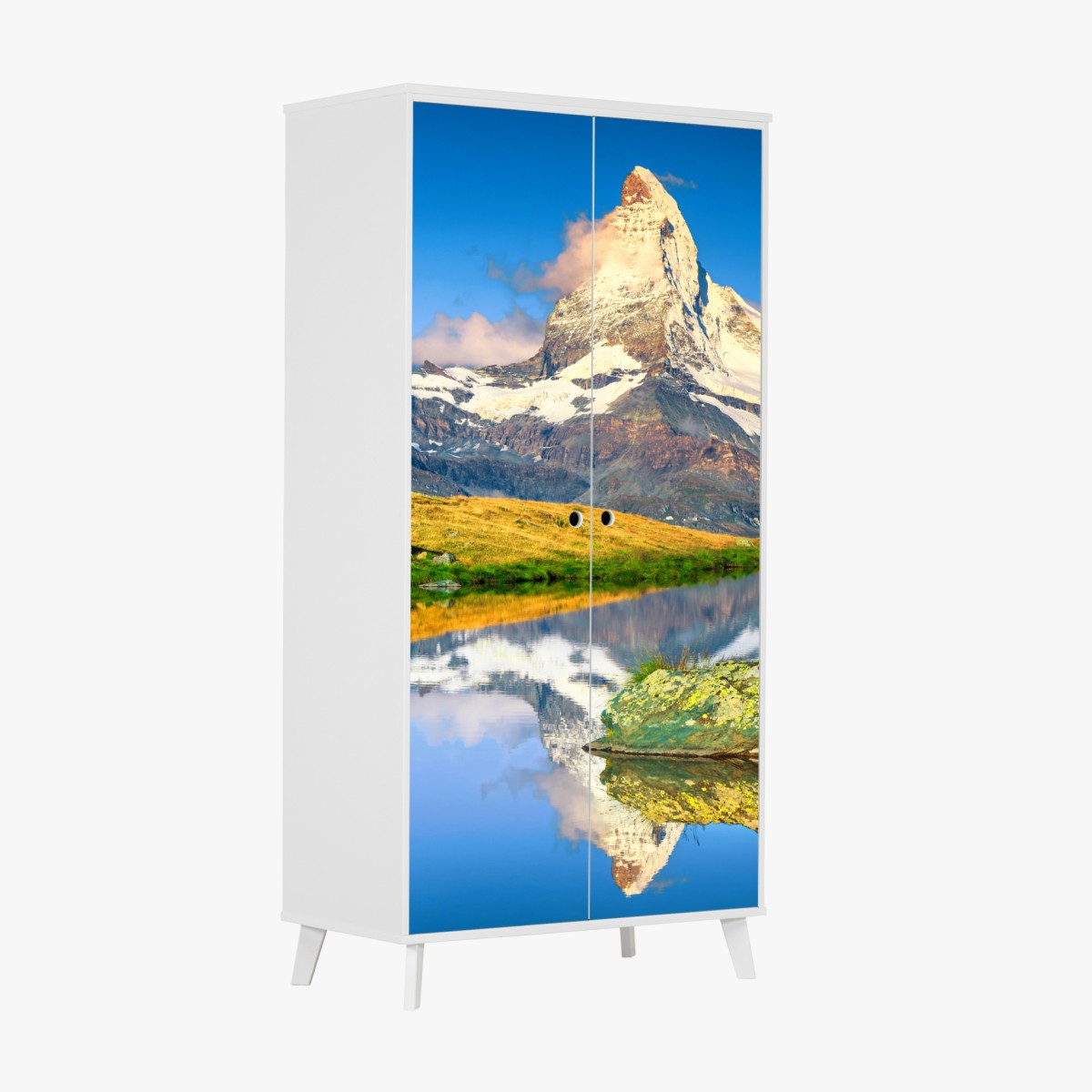 Wardrobe sticker majestic Matterhorn reflected in alpine lake