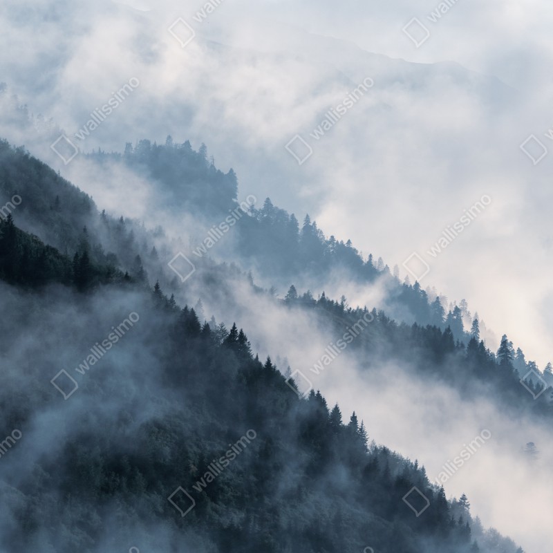 Naklejka na szafę mglista górska panorama – Wallissimo® Naklejka na szafę mglista górska panorama – Wallissimo®