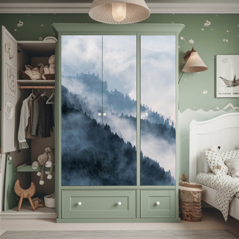 Naklejka na szafę mglista górska panorama – Wallissimo® Naklejka na szafę mglista górska panorama – Wallissimo®